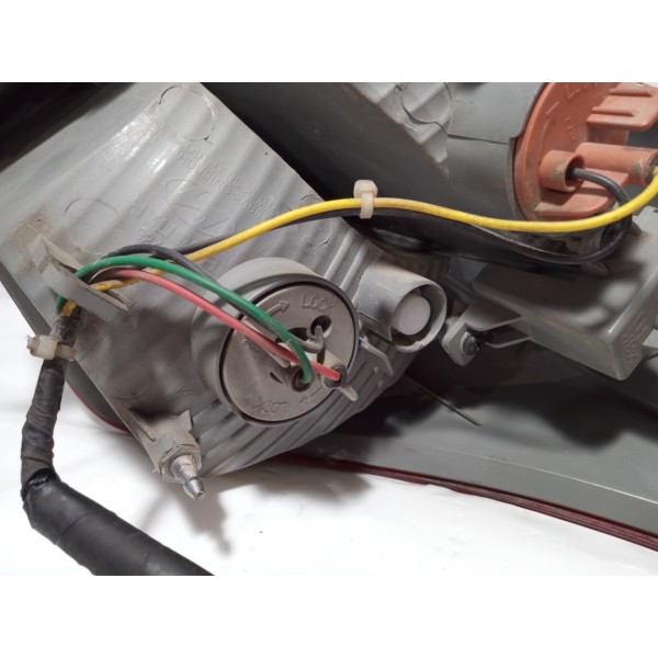 Lanterna Esquerda Hyundai Hb20 2014
