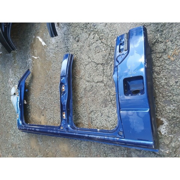Lateral Caixa De Ar Coluna Lado Esquerdo Mitsubishi L200 93