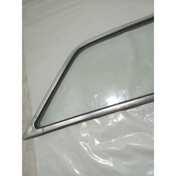 Vidro Lateral Traseiro Fixo L. Direito Gm Caravan 1977