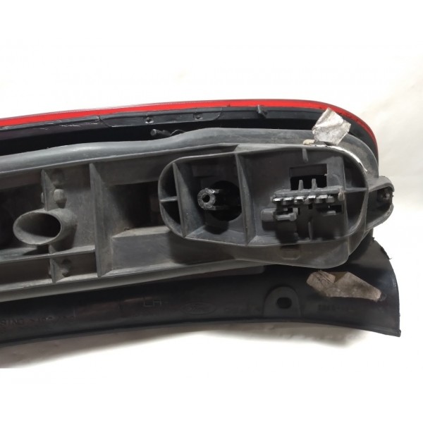 Lanterna Traseira Esquerda Ford Fiesta 2014