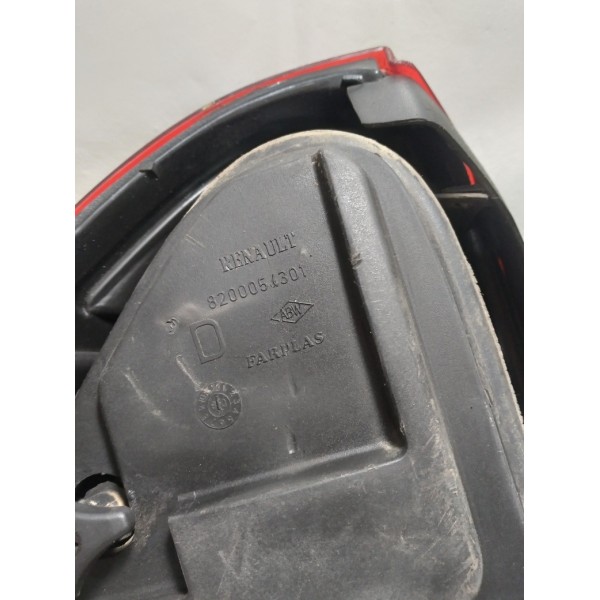 Lanterna Traseira Direita Renault Clio Sedam 2008