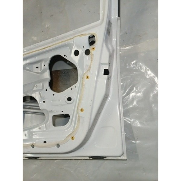 Porta Dianteira Direita Fiat Linea Punto 2009 Com Detalhe