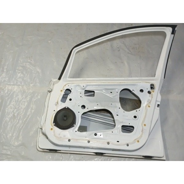 Porta Dianteira Direita Fiat Linea Punto 2009 Com Detalhe