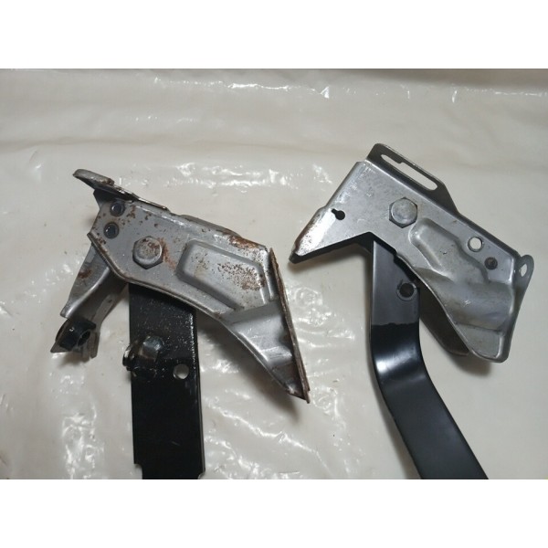 Pedal Freio E Embreagem Mitsubishi Pajero Tr4 2010