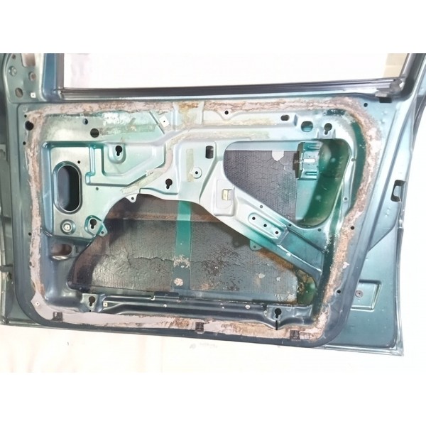 Porta Lado Direito Dianteiro Vw Gol Bola 99