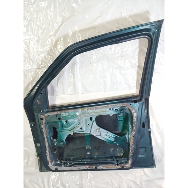 Porta Lado Direito Dianteiro Vw Gol Bola 99