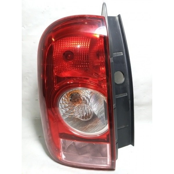 Lanterna Traseira L.esquerdo Renault Duster 2012