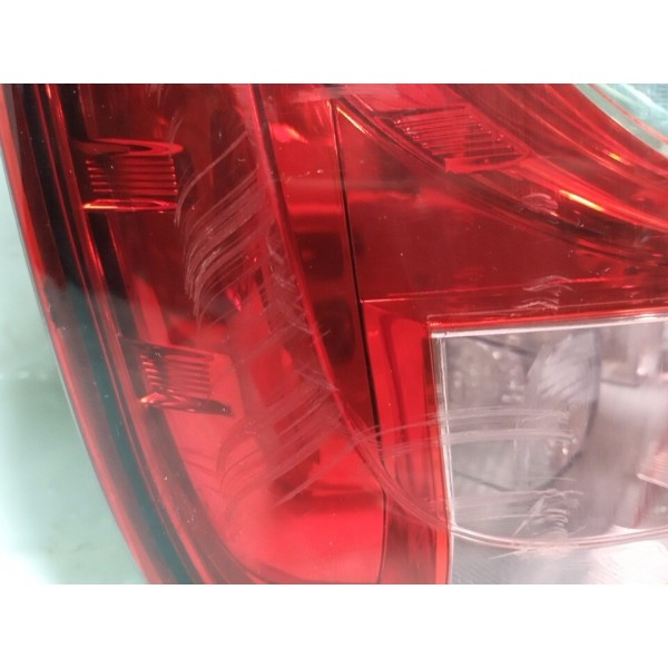 Lanterna Traseira L.esquerdo Renault Duster 2012