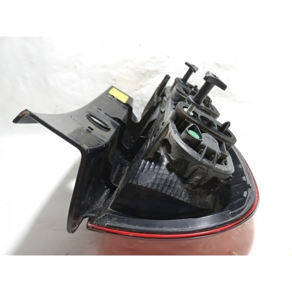 Lanterna Traseira Lado Direito Renault Duster 2012