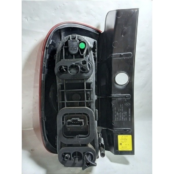Lanterna Traseira Lado Direito Renault Duster 2012