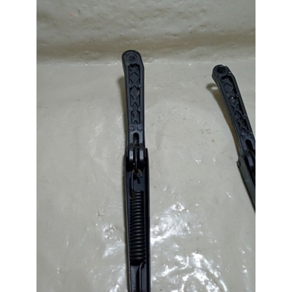 Braço Haste Limpador De Parabrisa Diant. Gm S10 1999