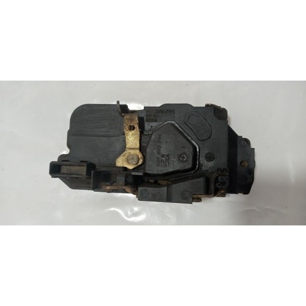Fechadura Porta Peugeot 206 2005 L. Esquerda Traseira