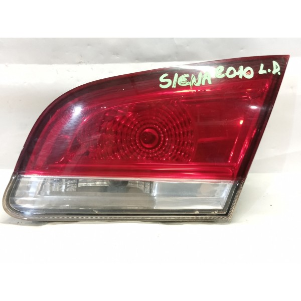 Lanterna Tampa Traseira Fiat Siena 2010 Lado Direito