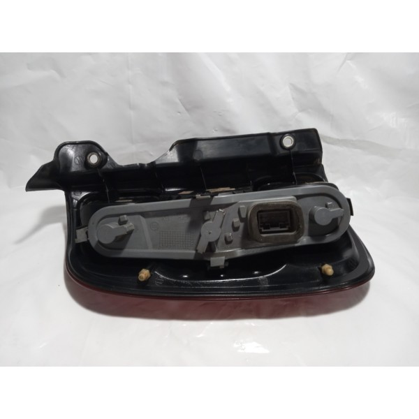 Lanterna Direita Fiat Uno Vivace 2011