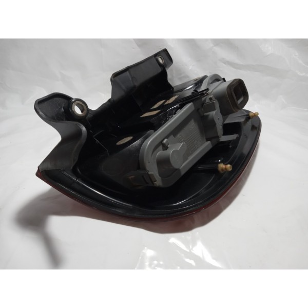 Lanterna Direita Fiat Uno Vivace 2011