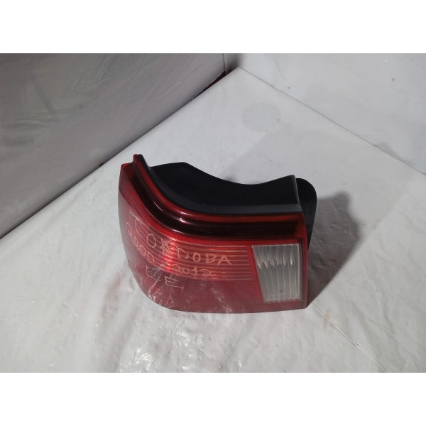 Lanterna Traseira Esquerda Seat Ibiza 2000