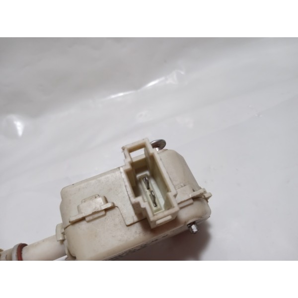 Trava Elétrica Portinhola Tanque Vw Golf 2000