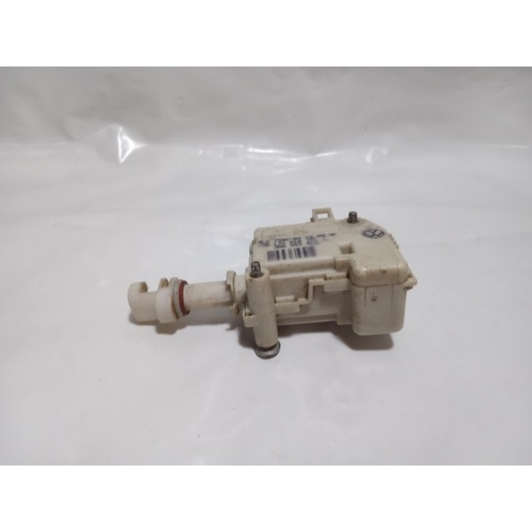 Trava Elétrica Portinhola Tanque Vw Golf 2000