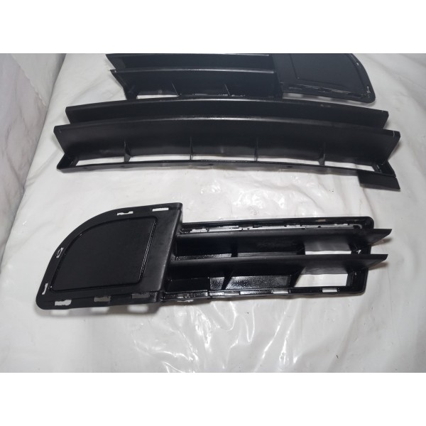 Grade Moldura Farol De Milha Chevrolet Astra 2004