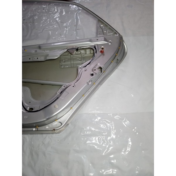 Porta Kia Cerato Traseira Direita 2010 4p Usado