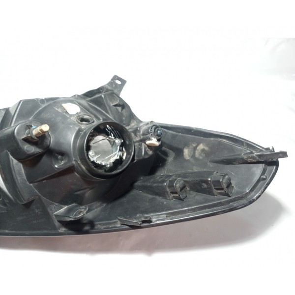 Farol Fumê Lado Esquerdo Renault Sandero 2008 Recuperado