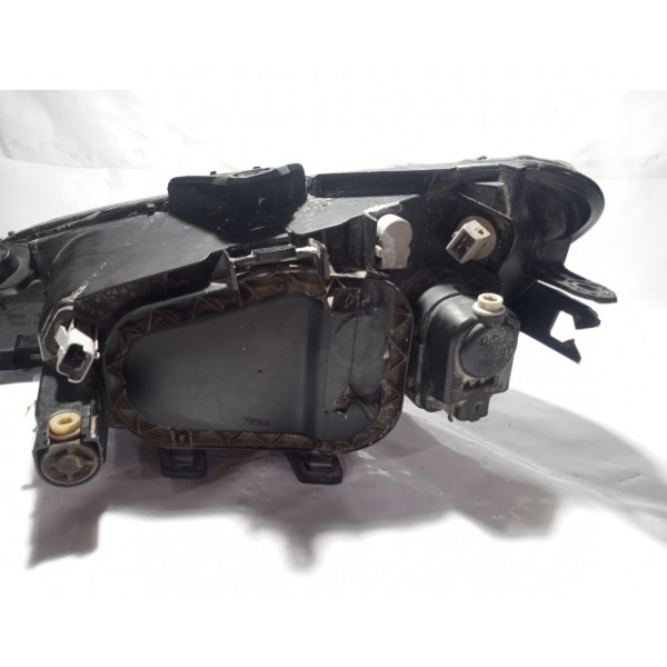 Farol Lado Direito Peugeot 206 2006 Recuperado