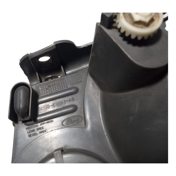 Farol Lado Direito Ford Ranger 2006