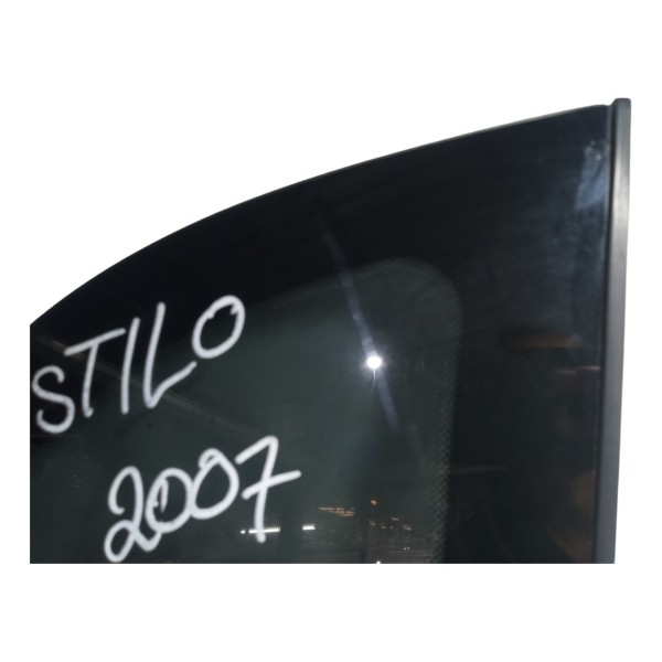 Vidro Fixo Traseiro Direito Fiat Stilo 2008