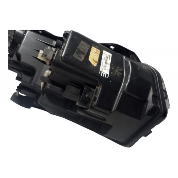 Farol Lado Esquerdo Vw Saveiro G7 2018 Recuperado