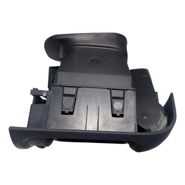 Difusor De Ar Lateral Esquerdo Clio 2008