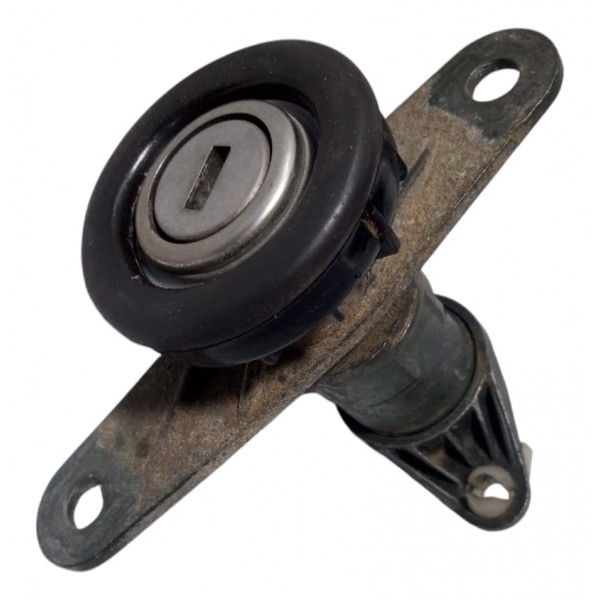 Cilindro Tampa Traseira Fiat Stilo 2004