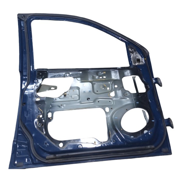 Porta Dianteira Esquerda Gm Trailblazer 2013 Detalhes Usado