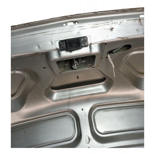 Tampa Traseira Renault Logan 2008 Detalhes Usado