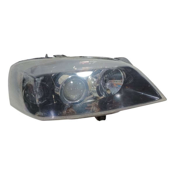 Farol Lado Direito Máscara Negra Gm Zafira 2001 Recuperado