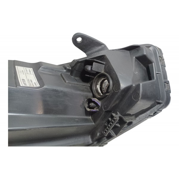 Farol Lado Esquerdo Máscara Negra Hyundai Hb20 Recuperado