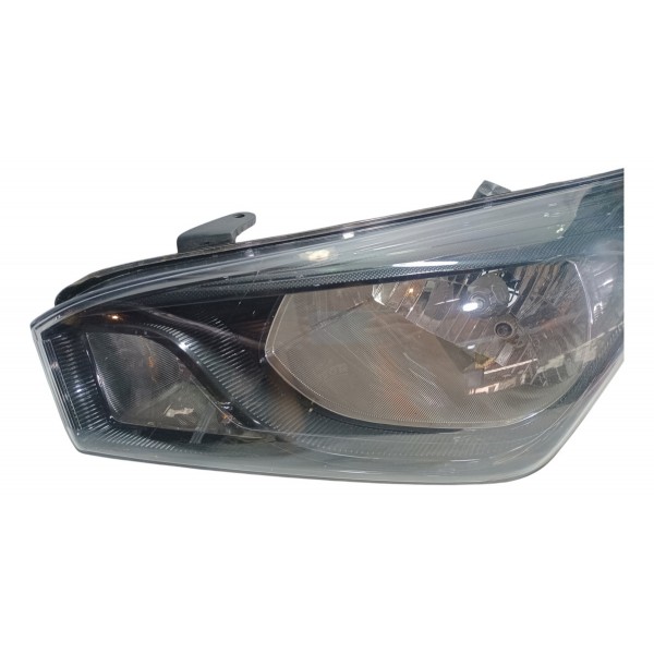 Farol Lado Esquerdo Máscara Negra Hyundai Hb20 Recuperado