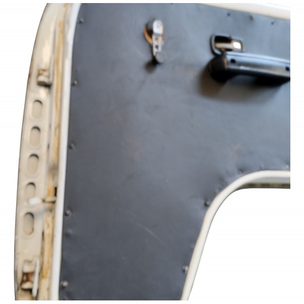 Porta Dianteira Lado Direito Vw Kombi 98 Completa Usada
