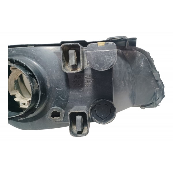 Farol Esquerdo Cromado Simples Vw Gol G3 2001 Recuperado