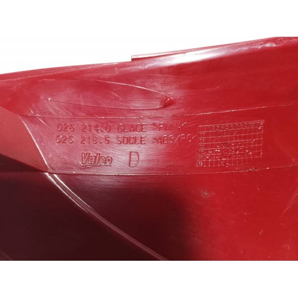 Lanterna Traseira Direita Peugeot 207 Passion 2012