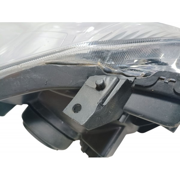 Farol Lado Direito Gm Cobalt 2012 Recuperado