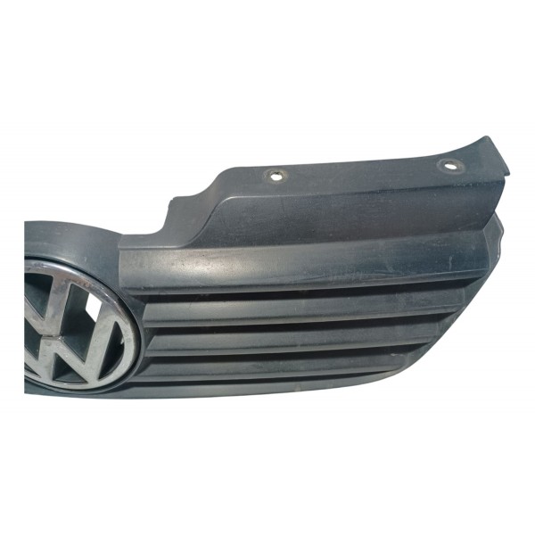 Grade Frontal Com Emblema Vw Gol G3 2002