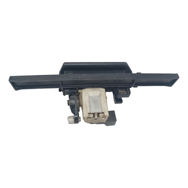 Maçaneta Puxador Tampa Traseira Peugeot 206 2008