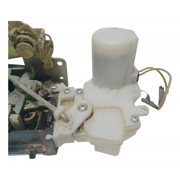 Fechadura Manual Dianteira Direita Vw Gol G4 2007