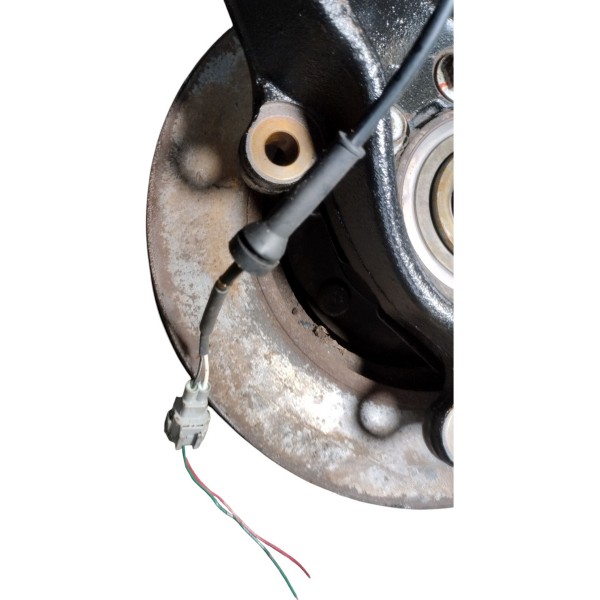 Montante Roda Dianteira Esquerdo Nissan Frontier 2010 4x4