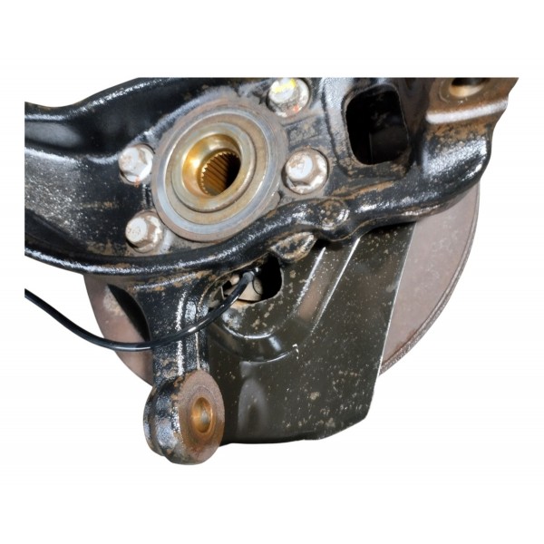 Montante Roda Dianteira Esquerdo Nissan Frontier 2010 4x4