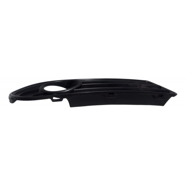 Moldura Farol Milha Lado Direito Vw Polo 2004