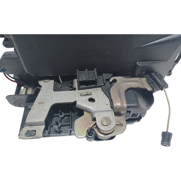 Fechadura Porta Dianteira Esquerda Vw Polo 2004