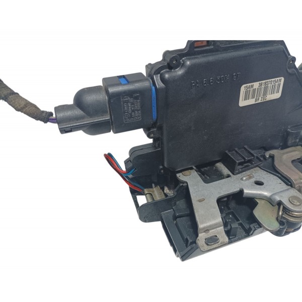 Fechadura Porta Dianteira Esquerda Vw Polo 2004