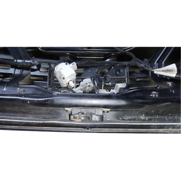 Tampa Capo Traseiro Vw Polo 2004 Hatch