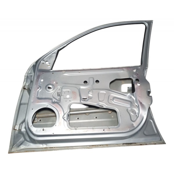 Porta Dianteira Gm Astra 2005 Direita 4p Detalhes Usado